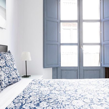 Suites Picasso Malaga Bagian luar foto