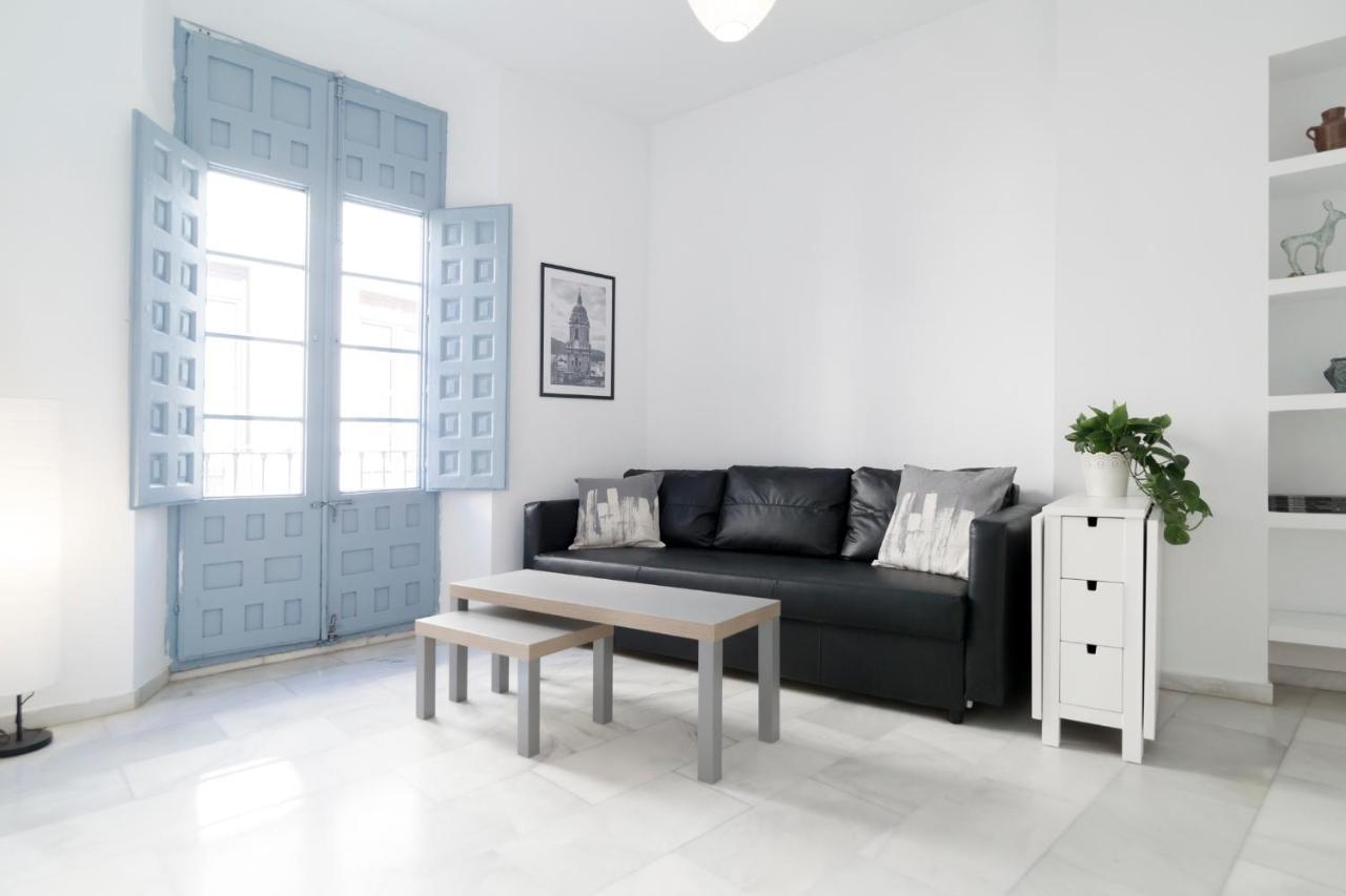 Suites Picasso Malaga Bagian luar foto