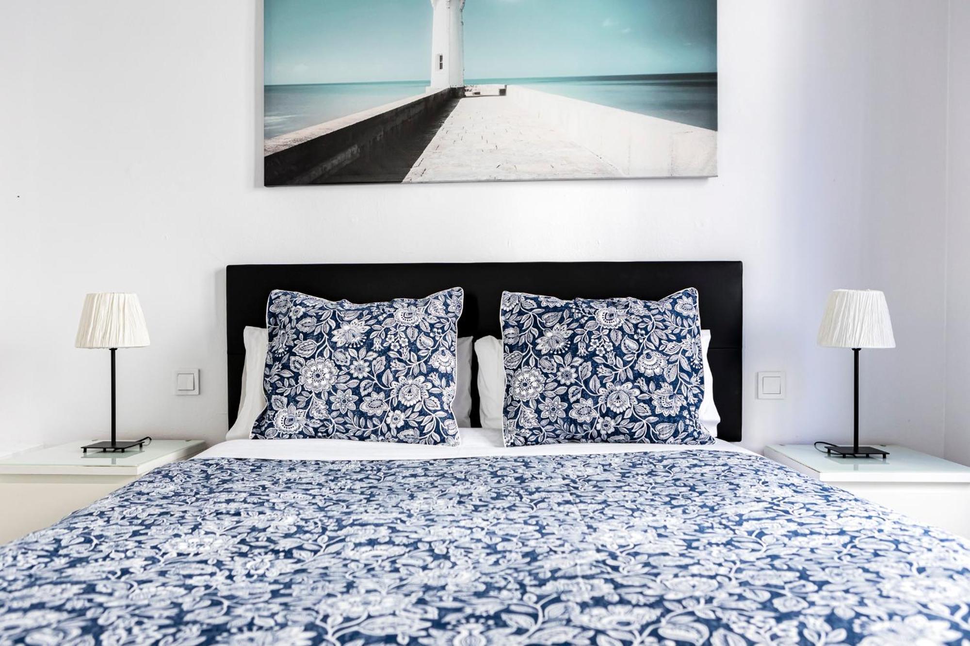 Suites Picasso Malaga Bagian luar foto