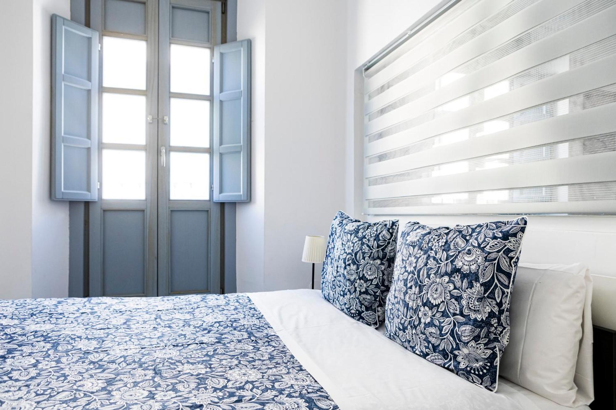 Suites Picasso Malaga Bagian luar foto