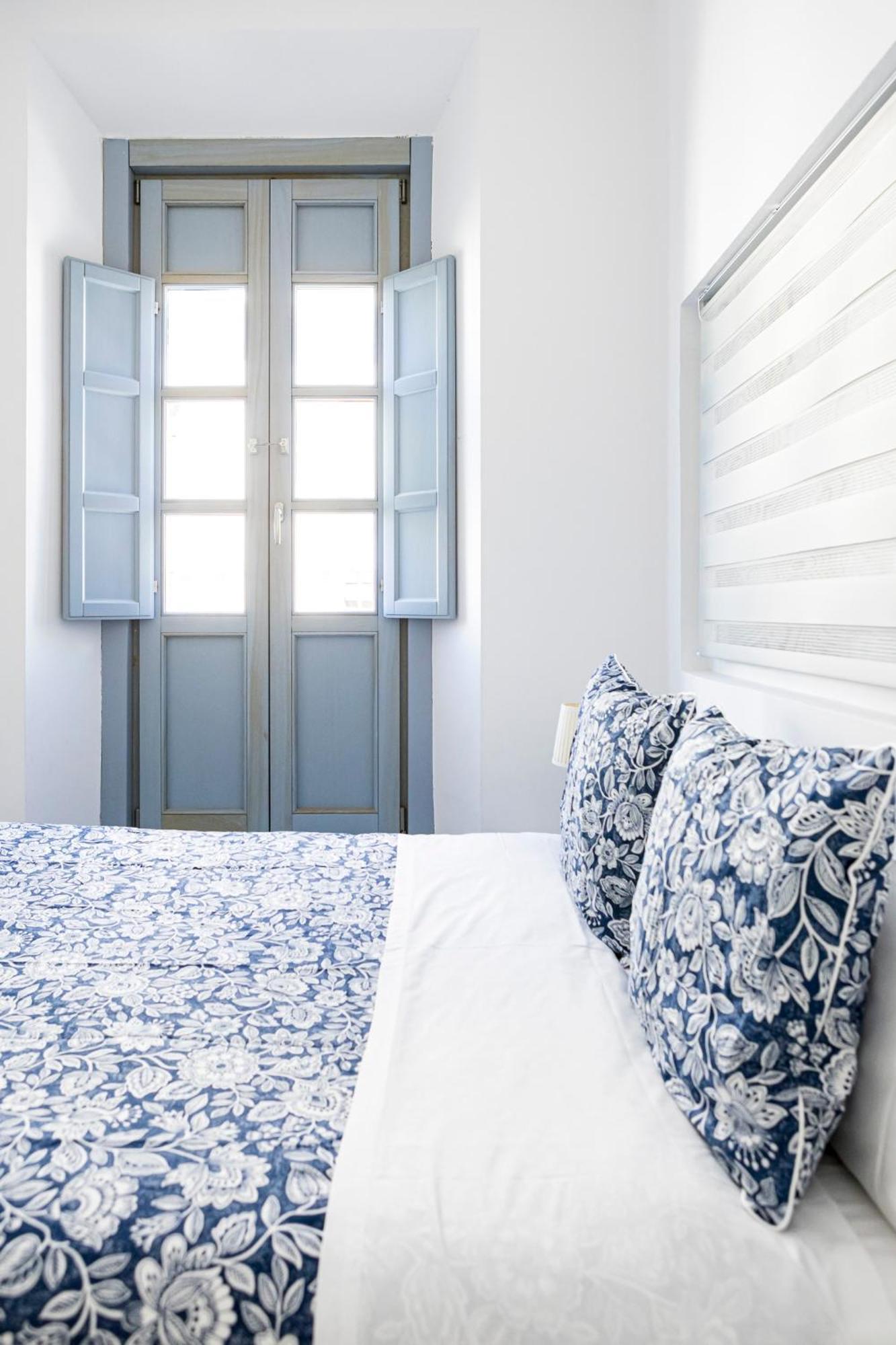 Suites Picasso Malaga Bagian luar foto