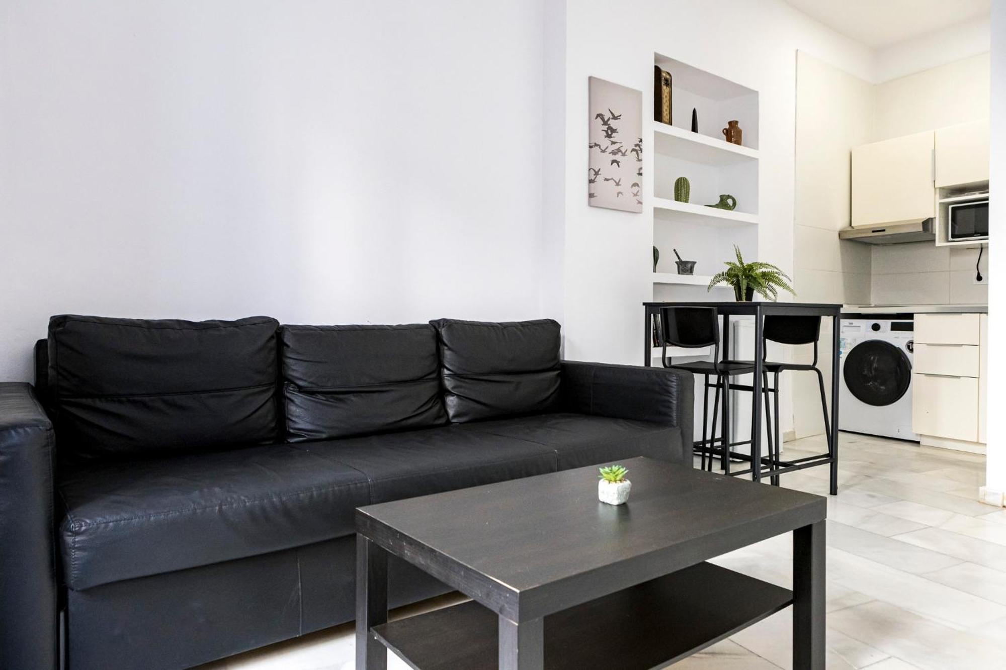 Suites Picasso Malaga Bagian luar foto