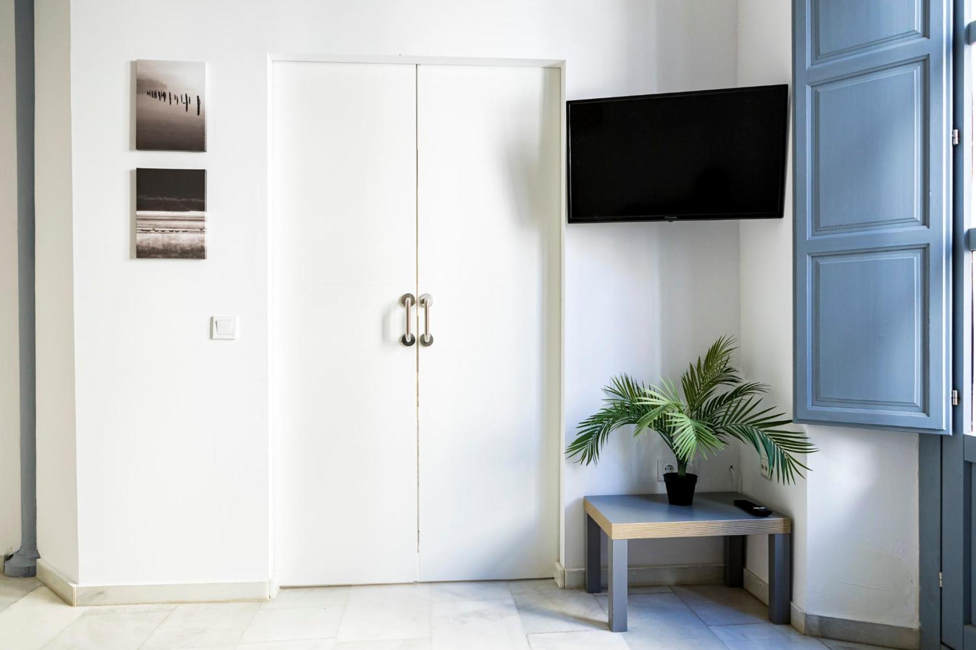 Suites Picasso Malaga Bagian luar foto